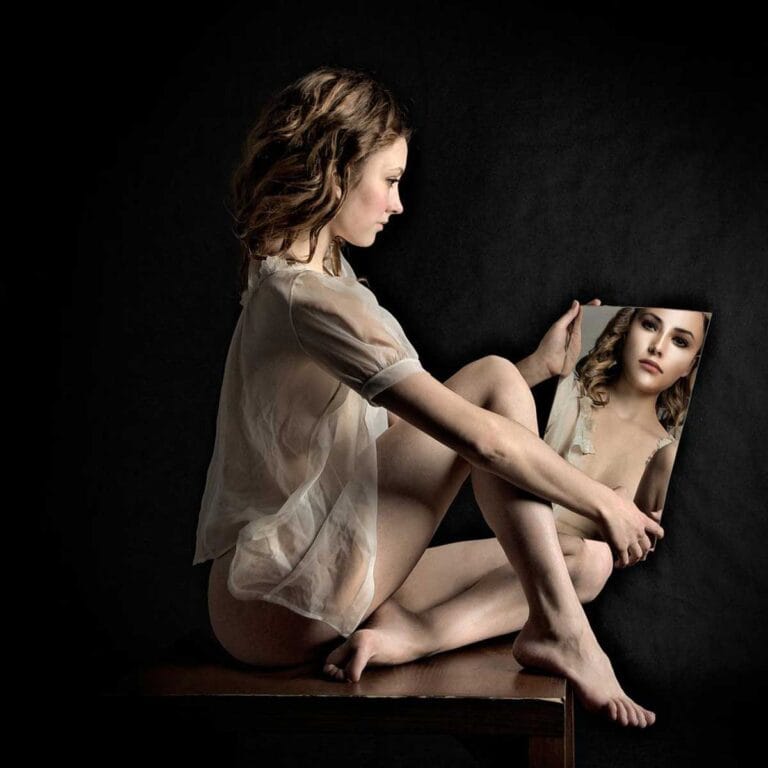 El sesgo egocéntrico es un sesgo mental que nos lleva a sobrevalorarnos en muchas ocasiones.